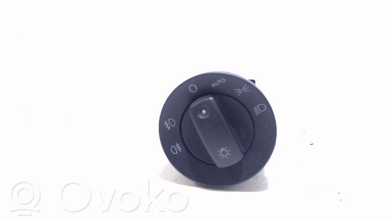 Seat Exeo (3R) Interrupteur d’éclairage 