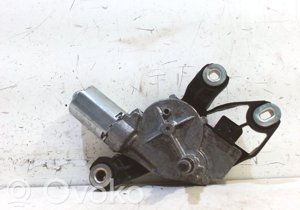Volkswagen Polo V 6R Silniczek wycieraczki szyby tylnej 