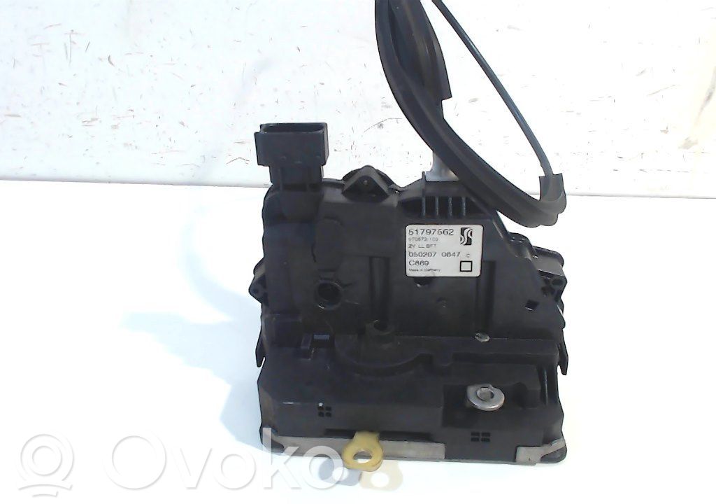 Fiat Punto (199) Zamek drzwi przednich 