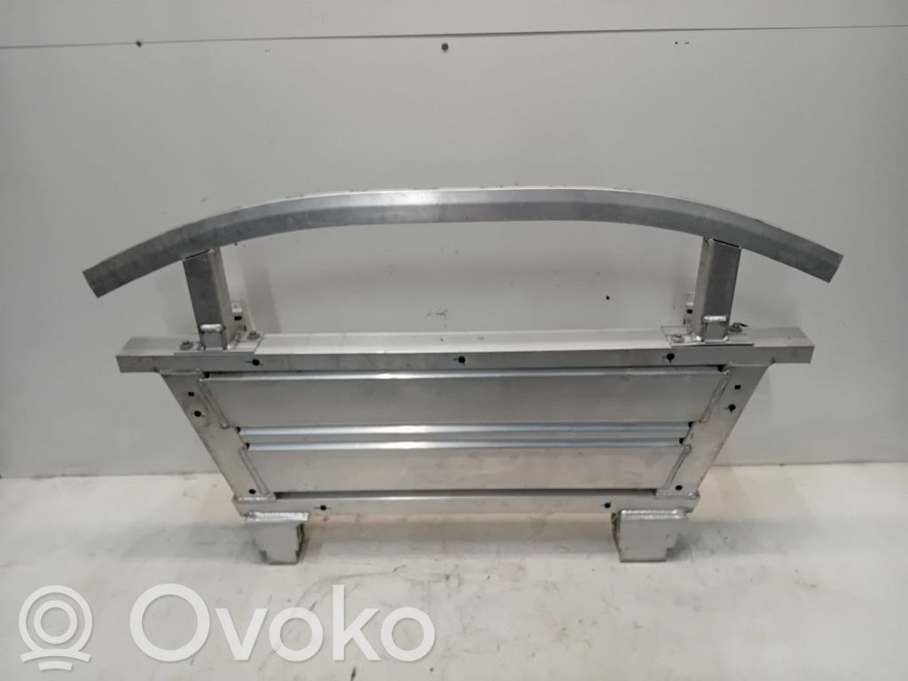 Polestar 2 Engine splash shield/under tray 