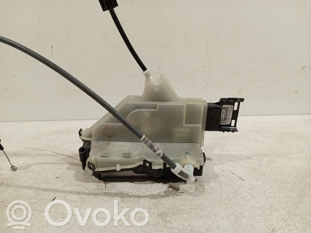 Citroen C3 Aizmugurē slēdzene 