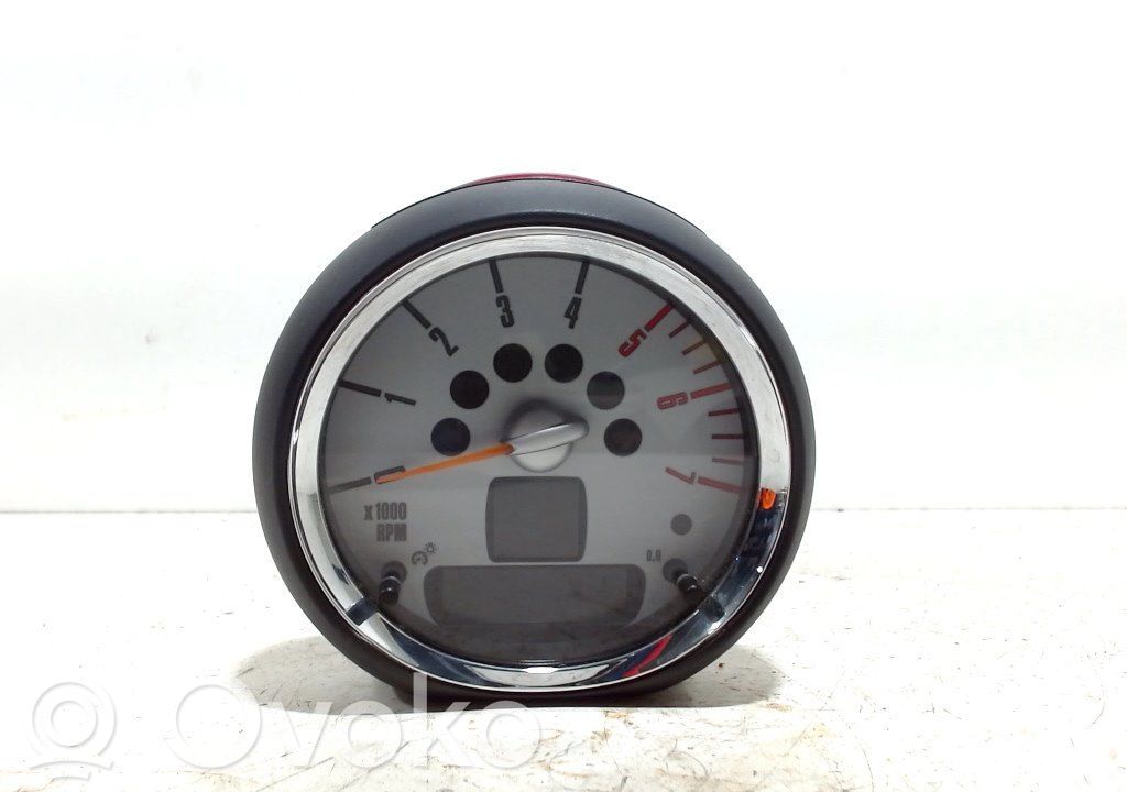 Tachometer   9178748