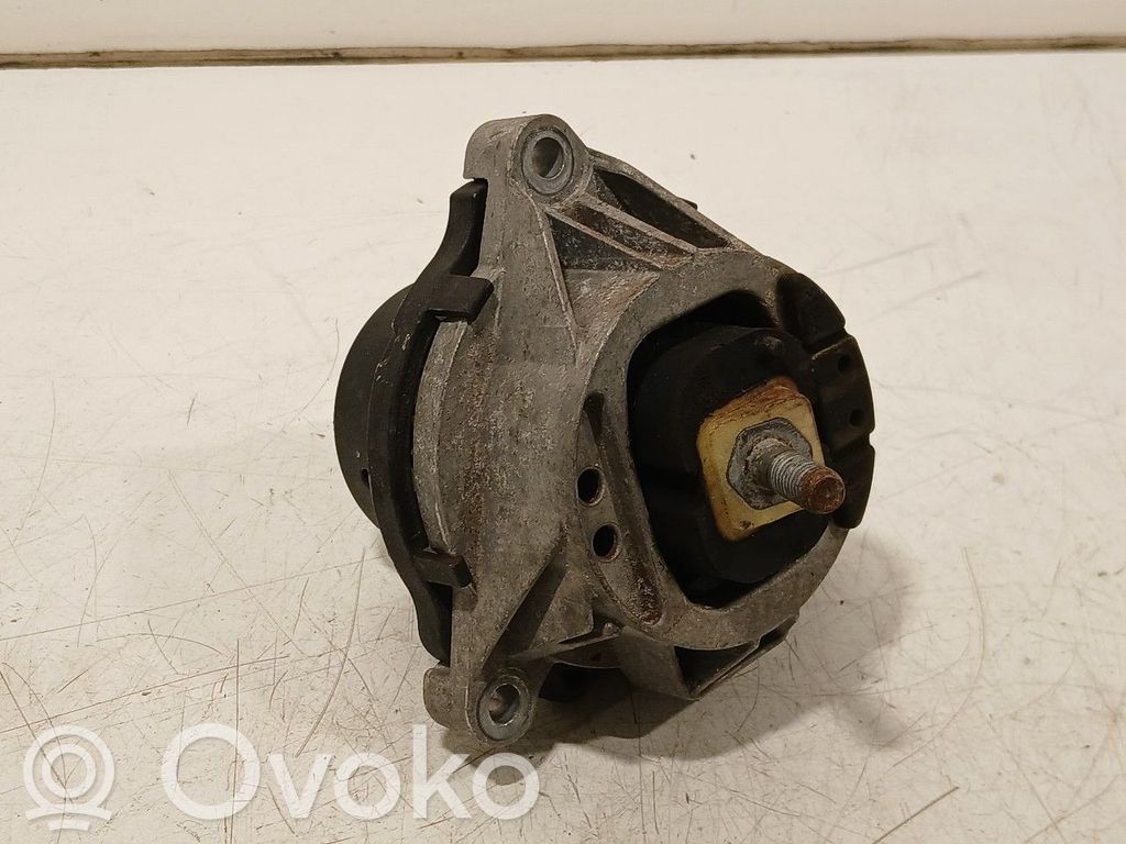 BMW 1 F20 F21 Engine mounting bracket 