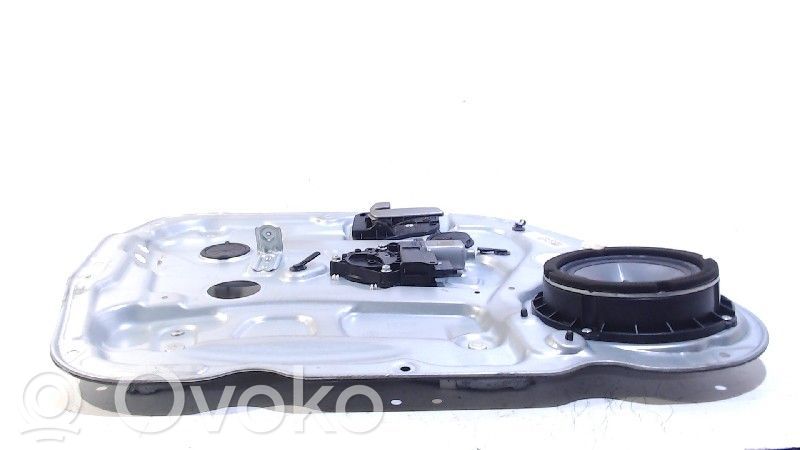 KIA Carens II Macara ușă față cu motor 