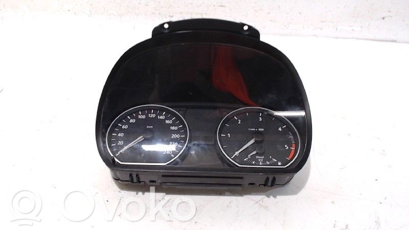 BMW 1 E81 E87 Nopeusmittari (mittaristo) 