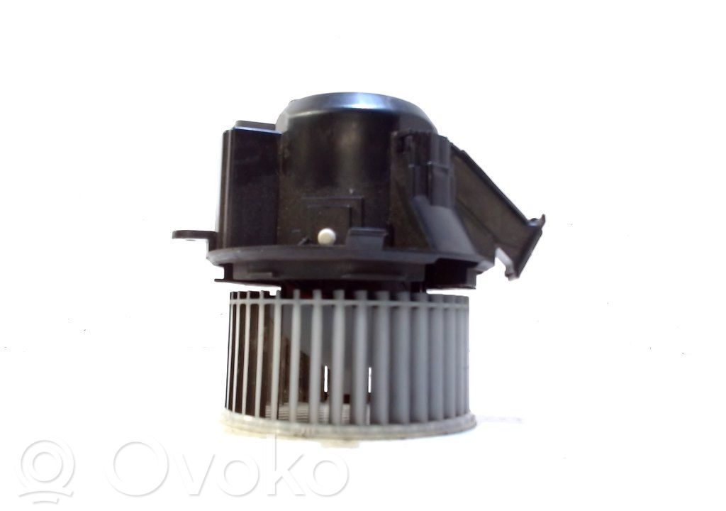 Renault Twingo III Heater fan/blower 