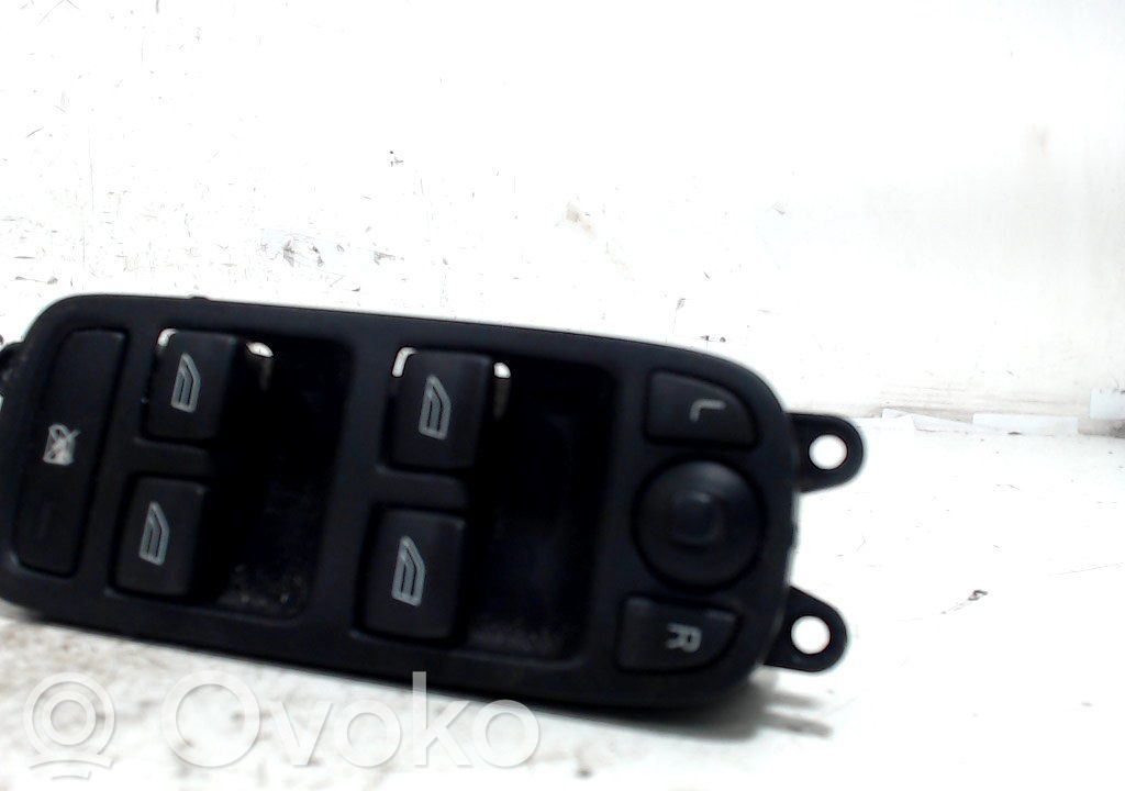 Volvo V50 Electric window control switch 