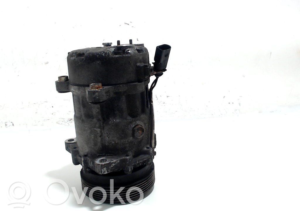 Volkswagen Transporter - Caravelle T5 Air conditioning (A/C) compressor (pump) 