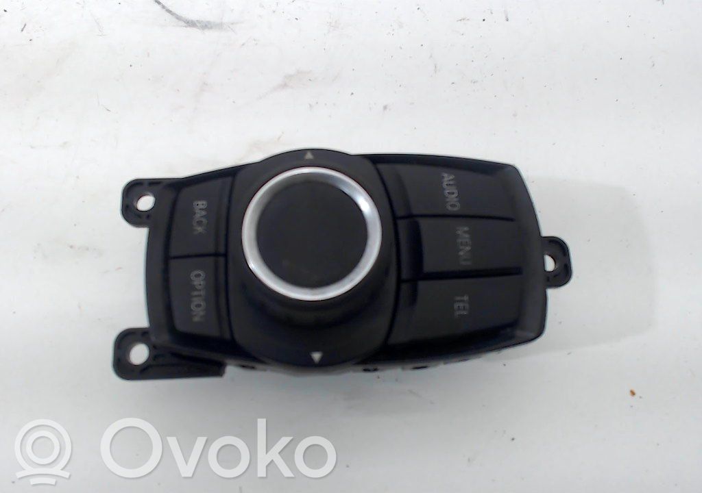 BMW 1 F20 F21 Konsola środkowa / Panel sterowania 