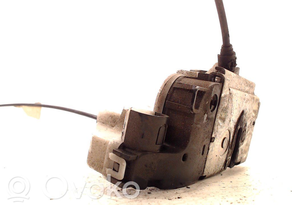 Renault Twingo II Front door lock 