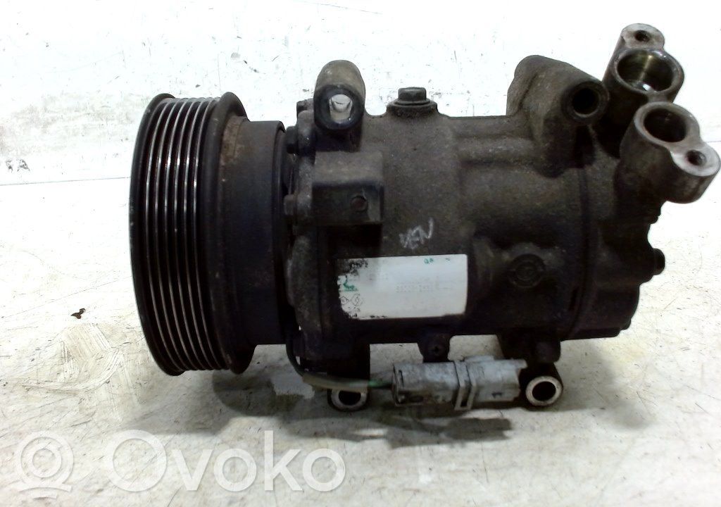 Renault Twingo II Air conditioning (A/C) compressor (pump) 
