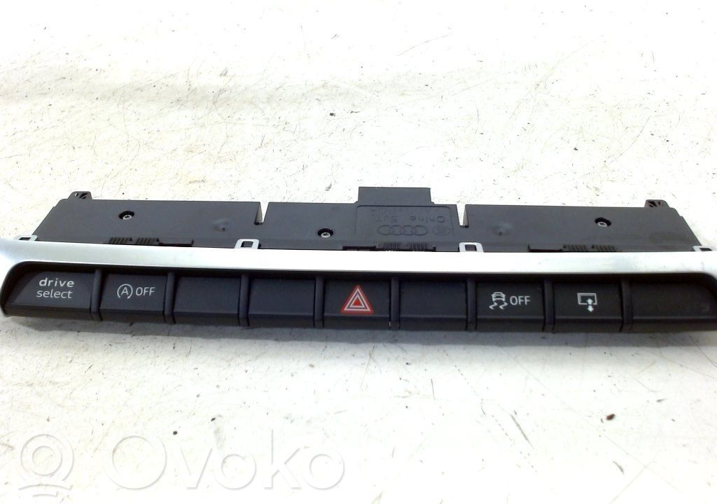Audi A3 S3 8V Otras partes del panel de instrumentos 