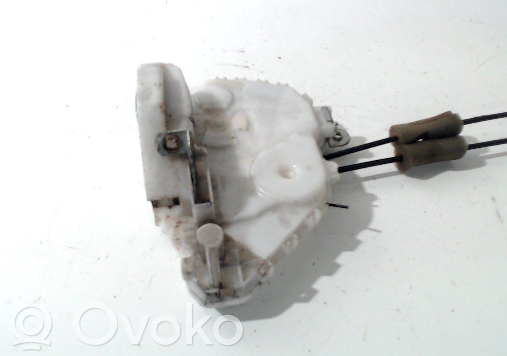 Honda Civic Priekšpusē slēdzene 
