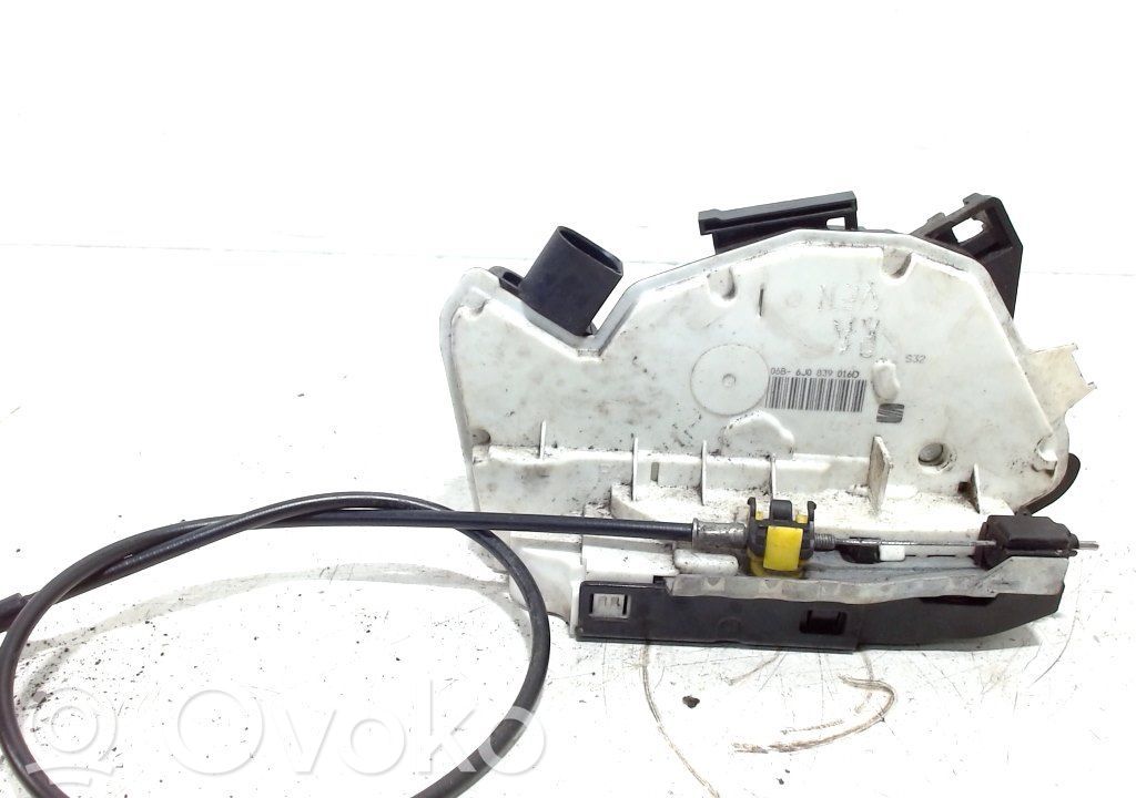 Seat Ibiza IV (6J,6P) Takaoven lukko 