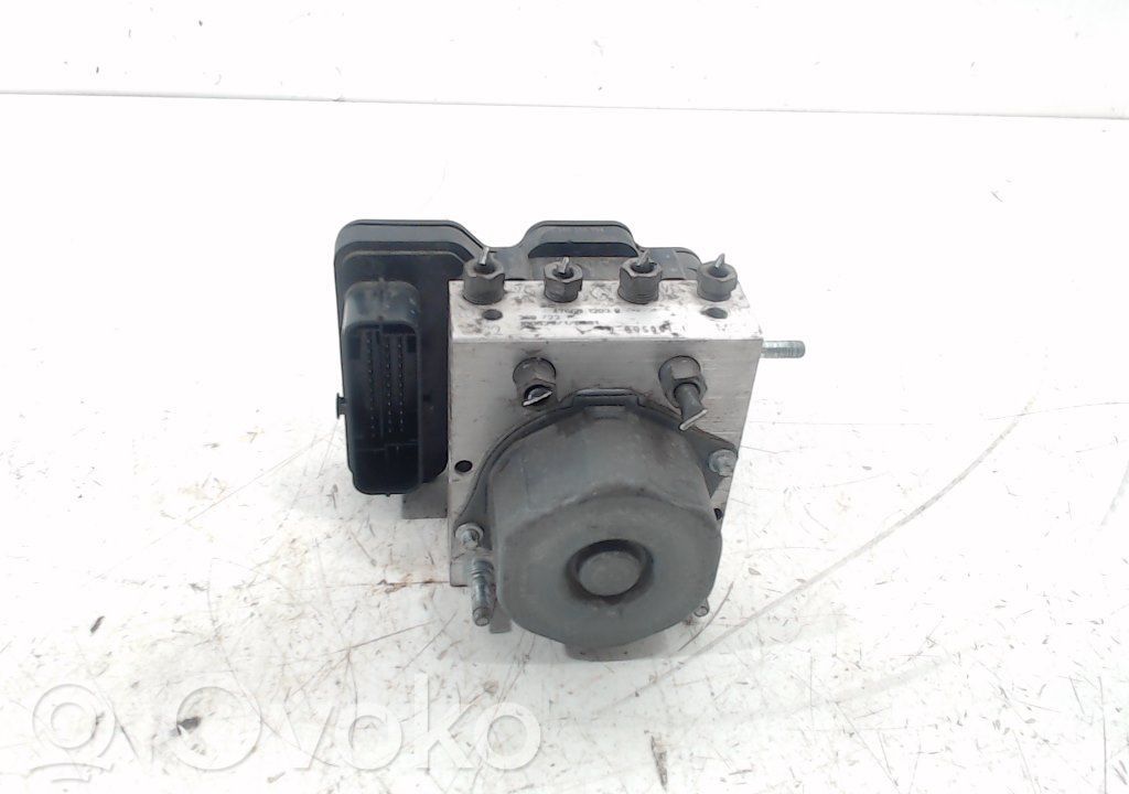 Renault Clio IV Pompe ABS 