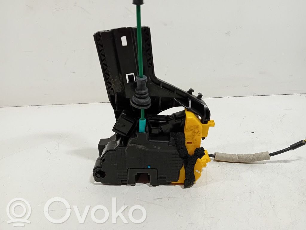 KIA Pro Cee'd II Front door lock 