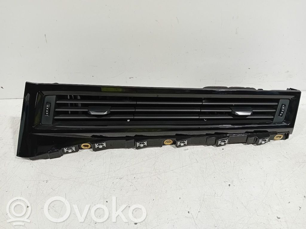 Audi A1 Rejilla de ventilación central del panel 