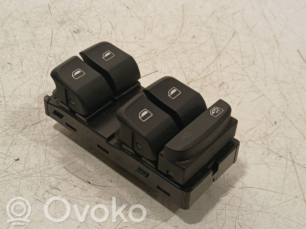 Audi A3 S3 8V Electric window control switch 