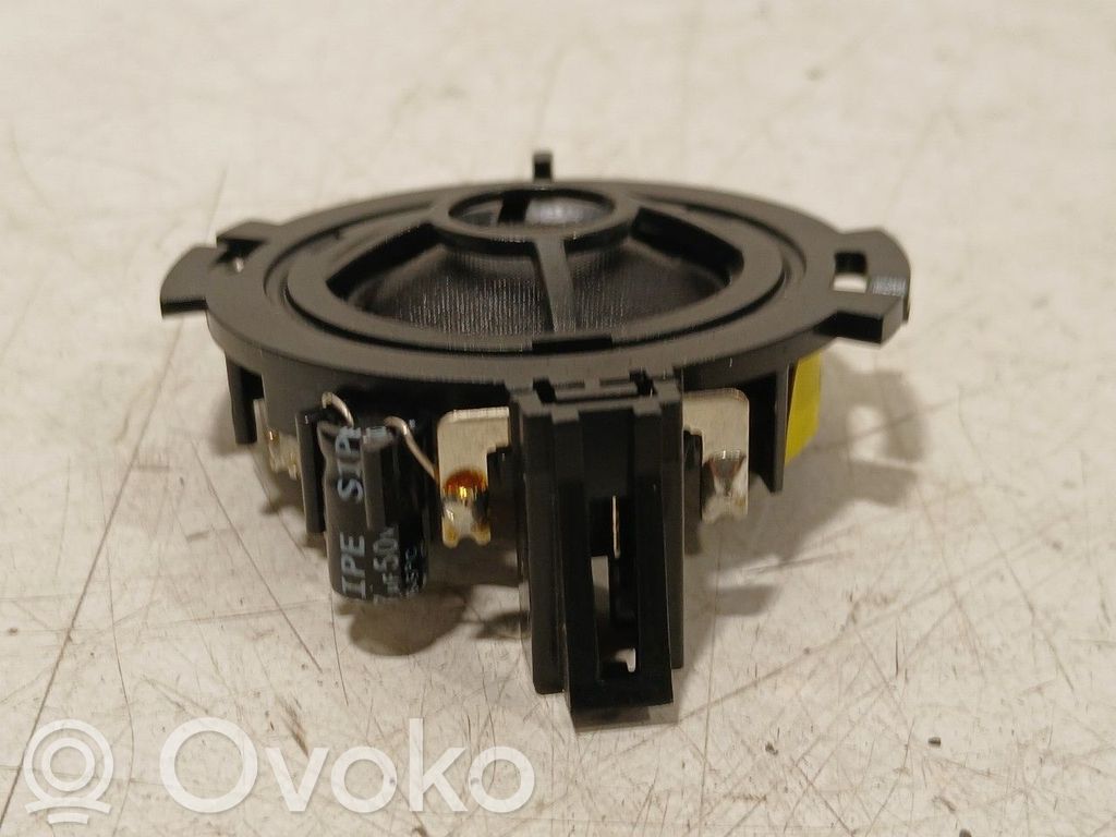 Audi A4 S4 B9 Głośnik drzwi przednich 