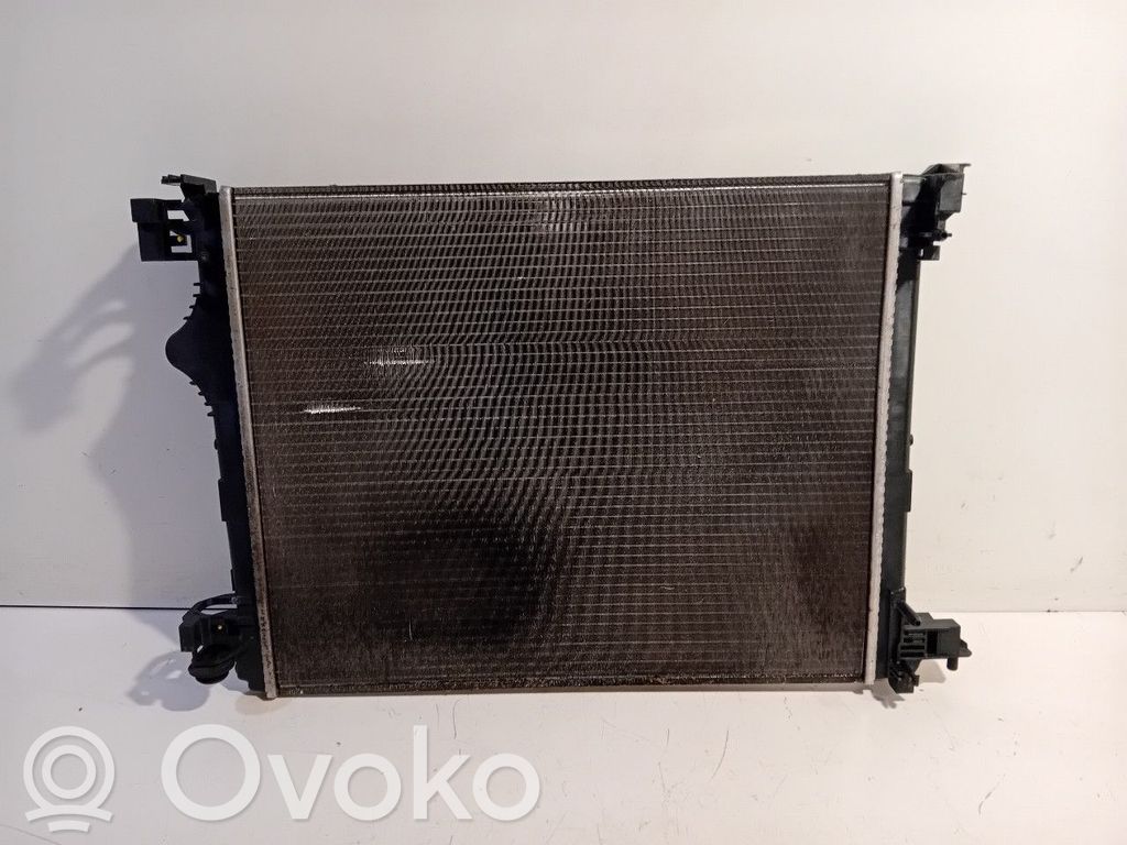 Renault Megane IV Coolant radiator 