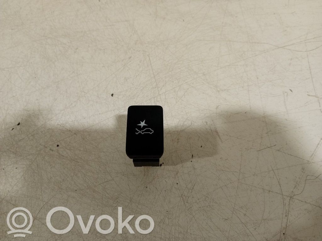 Mitsubishi Outlander Other switches/knobs/shifts 