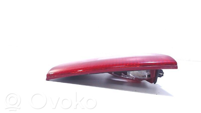 Tailgate rear/tail lights   8409012