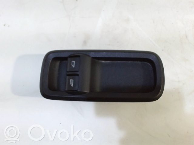 Przyciski szyb   6A6T14A132EC