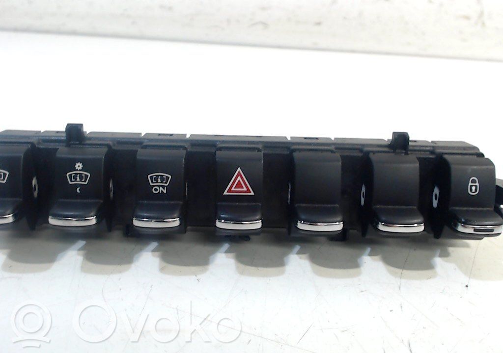Peugeot 3008 I Otros interruptores/perillas/selectores 