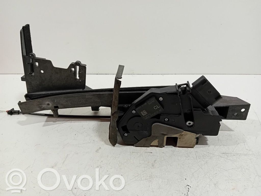 Ford C-MAX II Front door 