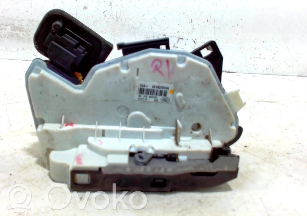 Skoda Superb B8 (3V) Etuoven lukko 