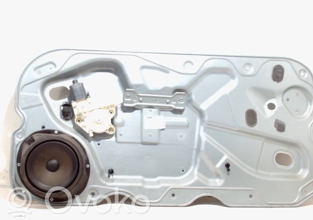 Ford Focus Regulador de puerta delantera con motor 