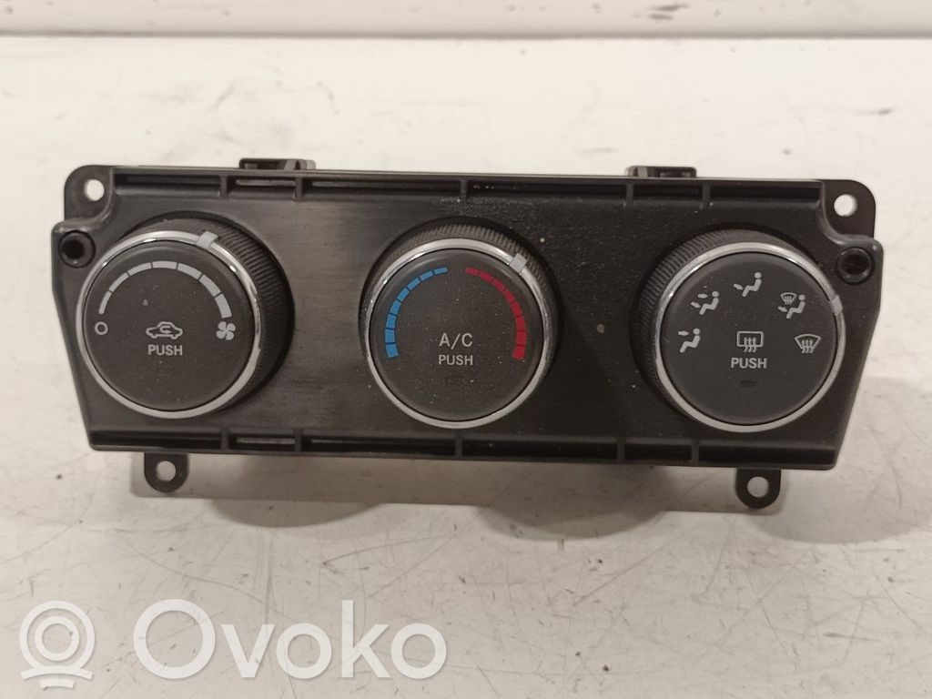 Jeep Compass Climate control unit 
