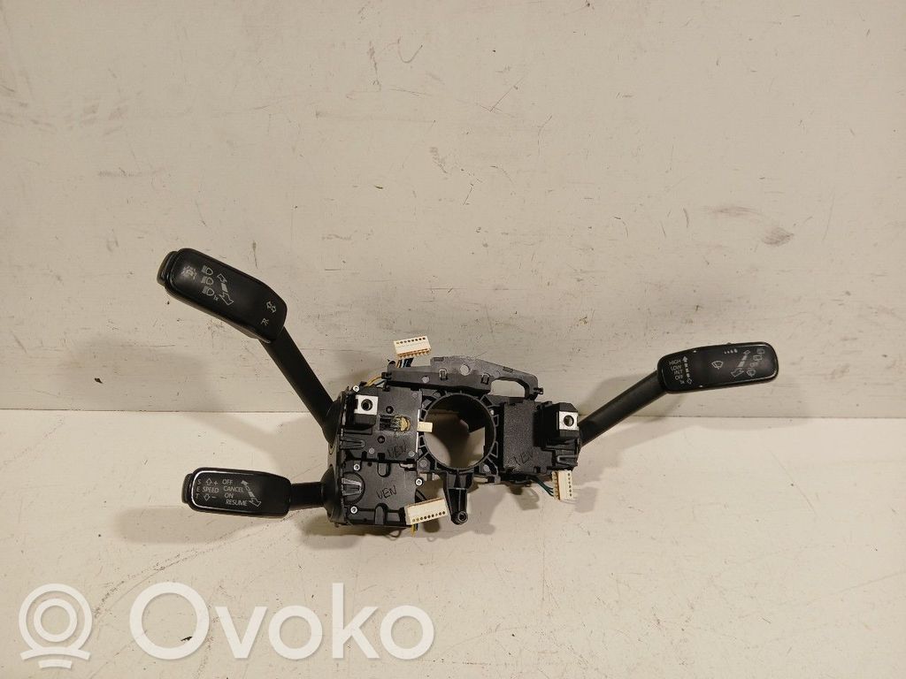 Seat Leon (5F) Interruptor/palanca de limpiador de luz de giro 