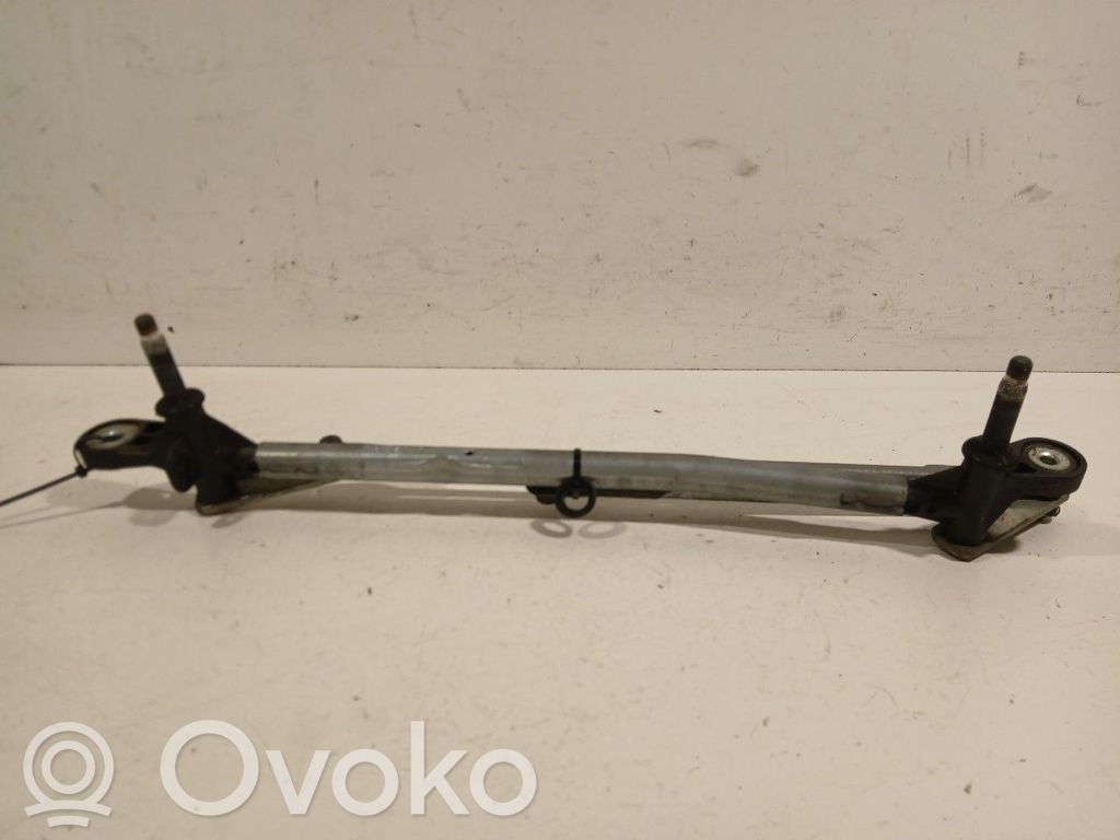 Front wiper linkage