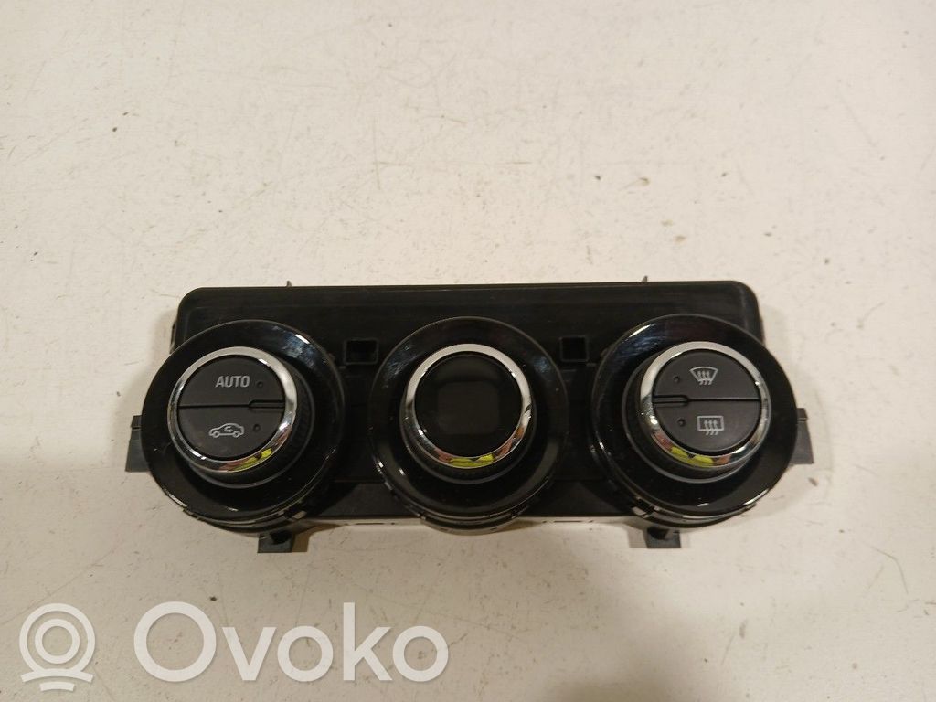 Opel Adam Climate control unit 