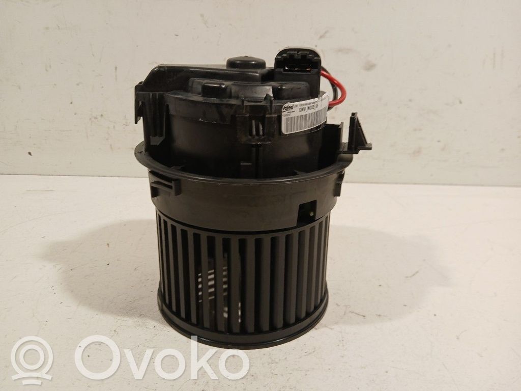 Mazā radiatora ventilators