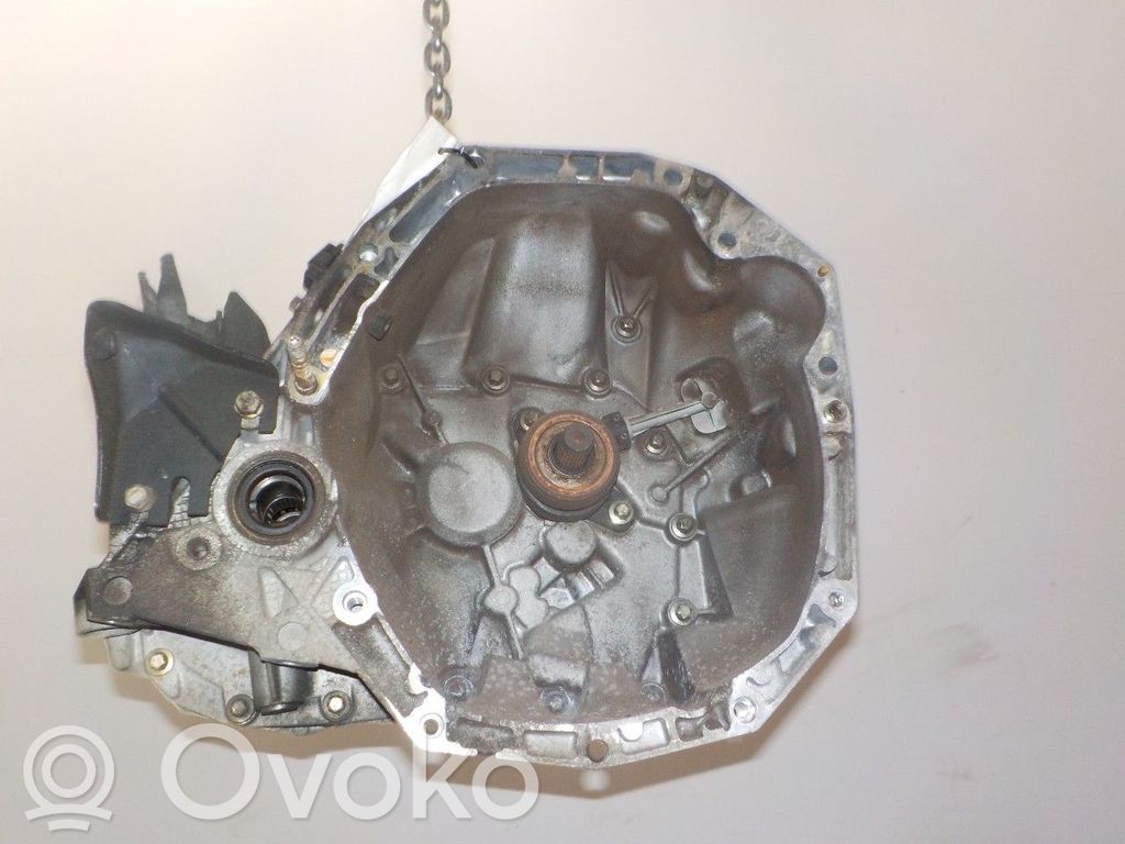 Renault Clio III Manualna 5-biegowa skrzynia biegów 