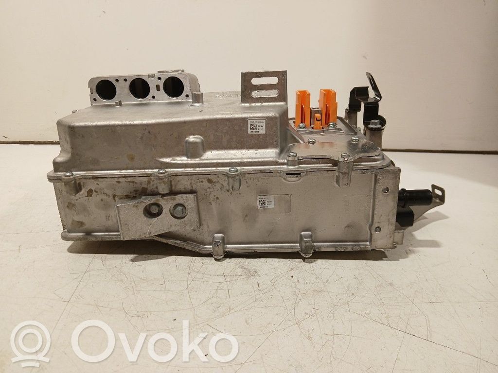 Lynk & co 01 Inversor/convertidor de voltaje 