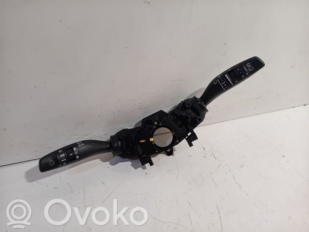 KIA Stonic Wiper turn signal indicator stalk/switch 