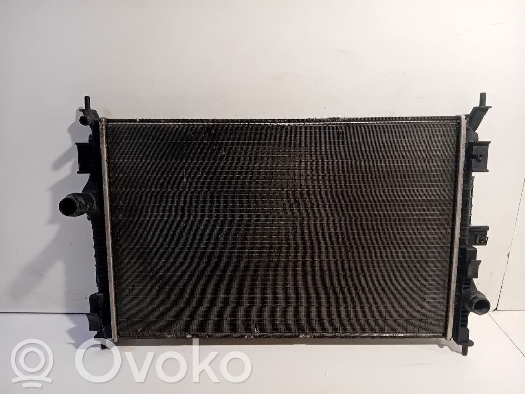 Peugeot Partner III Dzesēšanas šķidruma radiators 