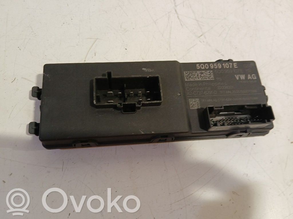 Volkswagen PASSAT B8 Unidad de control/módulo del motor 