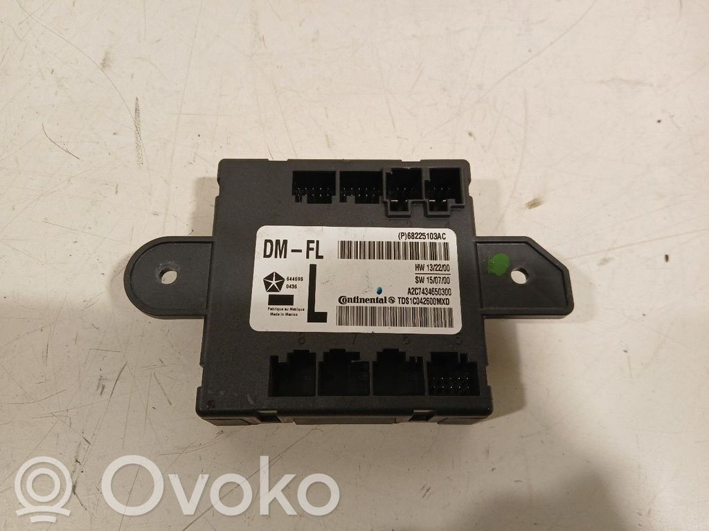 Door central lock control unit/module   P68225103AC