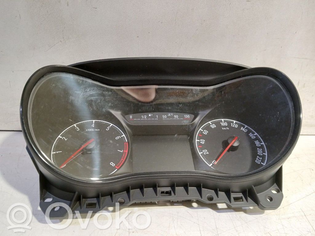 Opel Corsa E Speedometer (instrument cluster) 