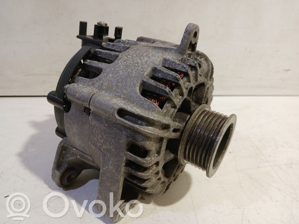 Opel Astra K Ģenerators 