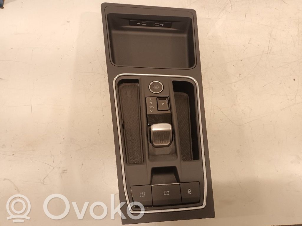 Seat Leon IV Pavarų perjungimo svirtis 
