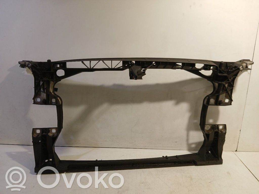 Audi A4 S4 B9 Panou suport radiator 