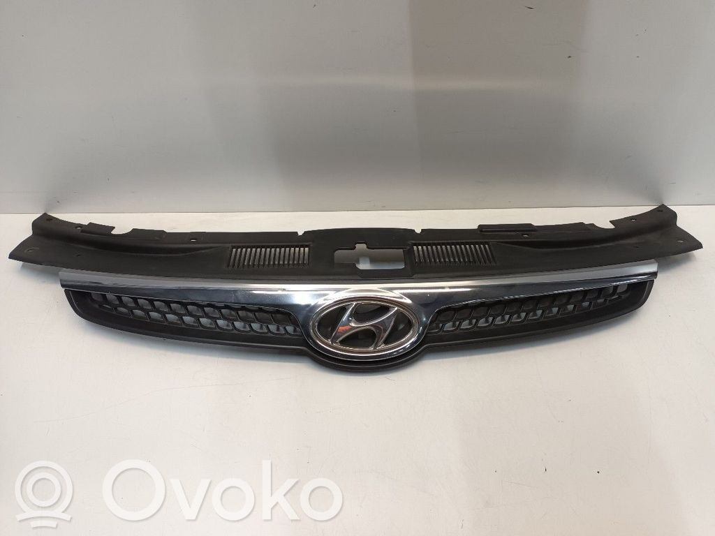 Hyundai i30 Grilă față 