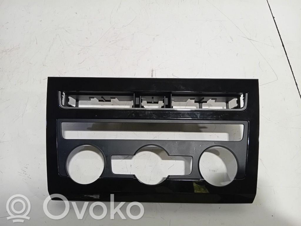 Seat Ateca Front sill trim cover 