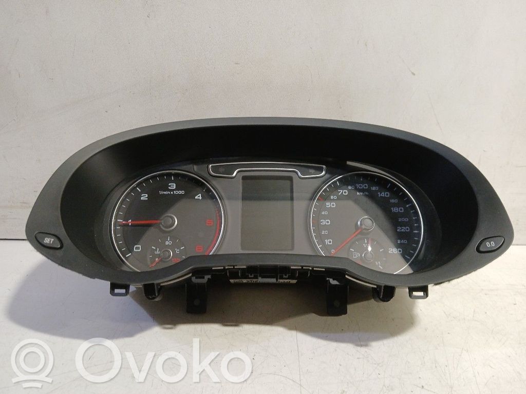 Audi Q3 8U Licznik / Prędkościomierz 