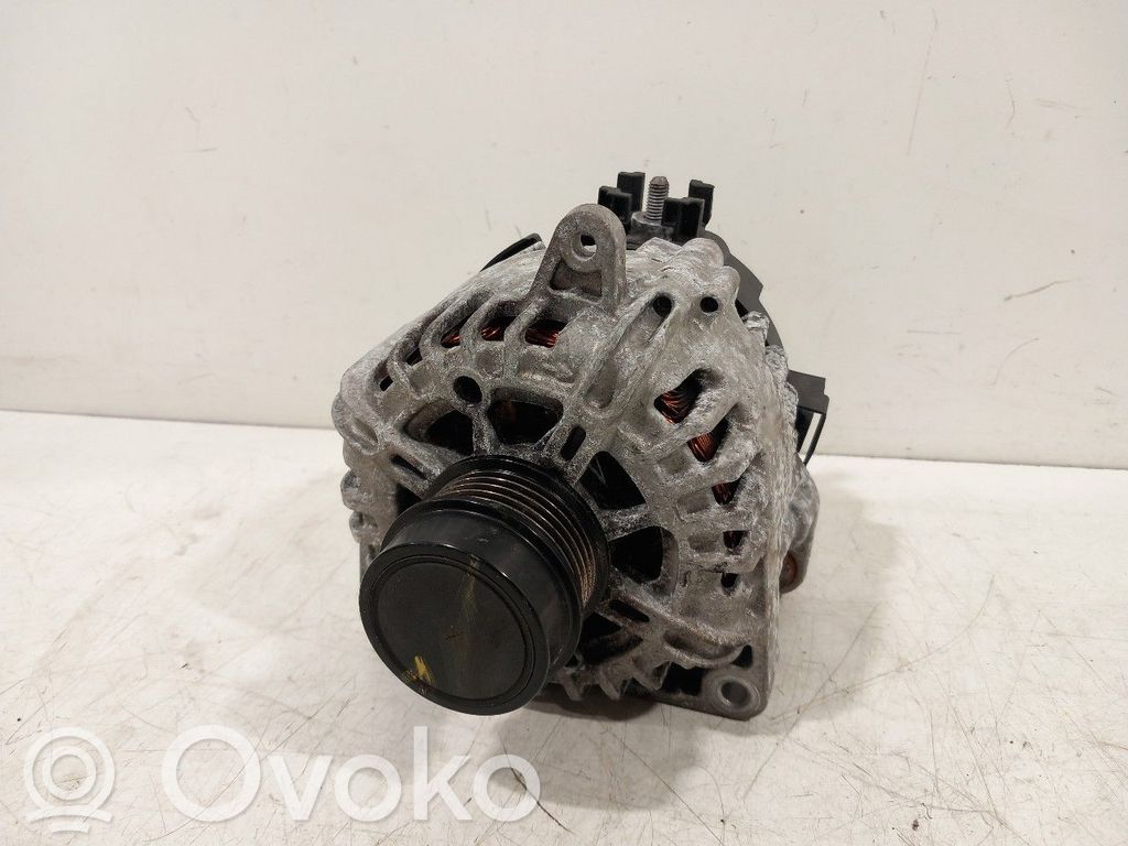 Opel Astra K Alternador 